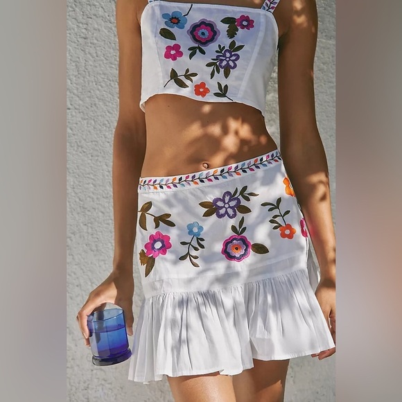 Anthropologie Dresses & Skirts - Mahila Floral Embroidered top and Mini Skirt set Sz S